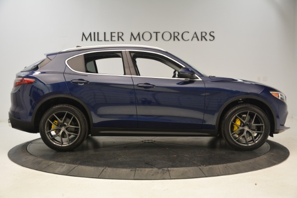 New 2018 Alfa Romeo Stelvio Sport Q4 for sale Sold at Aston Martin of Greenwich in Greenwich CT 06830 9