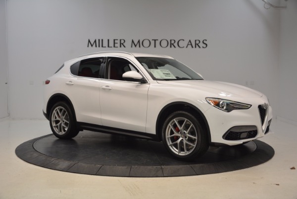 New 2018 Alfa Romeo Stelvio Ti Sport Q4 for sale Sold at Aston Martin of Greenwich in Greenwich CT 06830 10