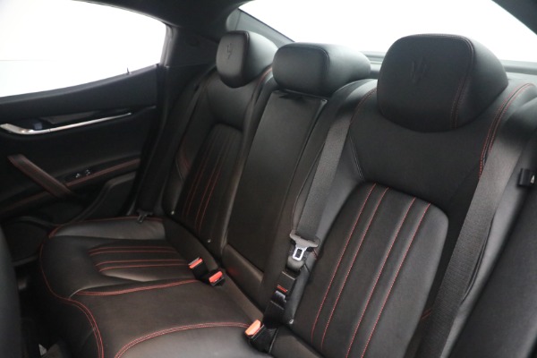 Used 2018 Maserati Ghibli S Q4 for sale $34,900 at Aston Martin of Greenwich in Greenwich CT 06830 20