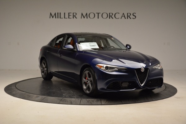 New 2018 Alfa Romeo Giulia Sport Q4 for sale Sold at Aston Martin of Greenwich in Greenwich CT 06830 11