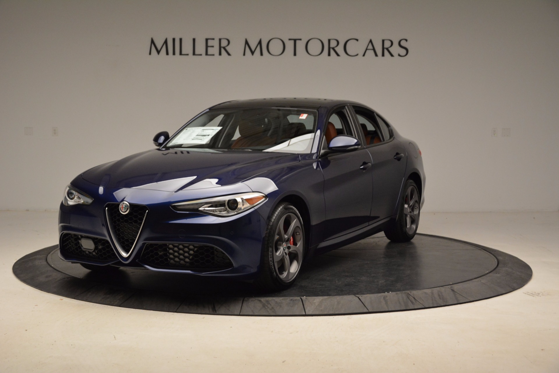 New 2018 Alfa Romeo Giulia Sport Q4 for sale Sold at Aston Martin of Greenwich in Greenwich CT 06830 1