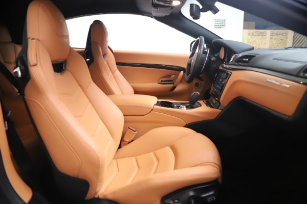 Used 2018 Maserati GranTurismo Sport Convertible for sale $109,900 at Aston Martin of Greenwich in Greenwich CT 06830 24
