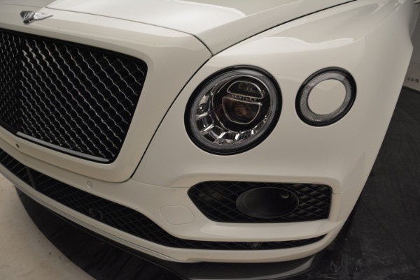 New 2018 Bentley Bentayga Black Edition for sale Sold at Aston Martin of Greenwich in Greenwich CT 06830 15