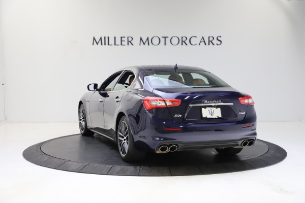 Used 2018 Maserati Ghibli S Q4 for sale Sold at Aston Martin of Greenwich in Greenwich CT 06830 5