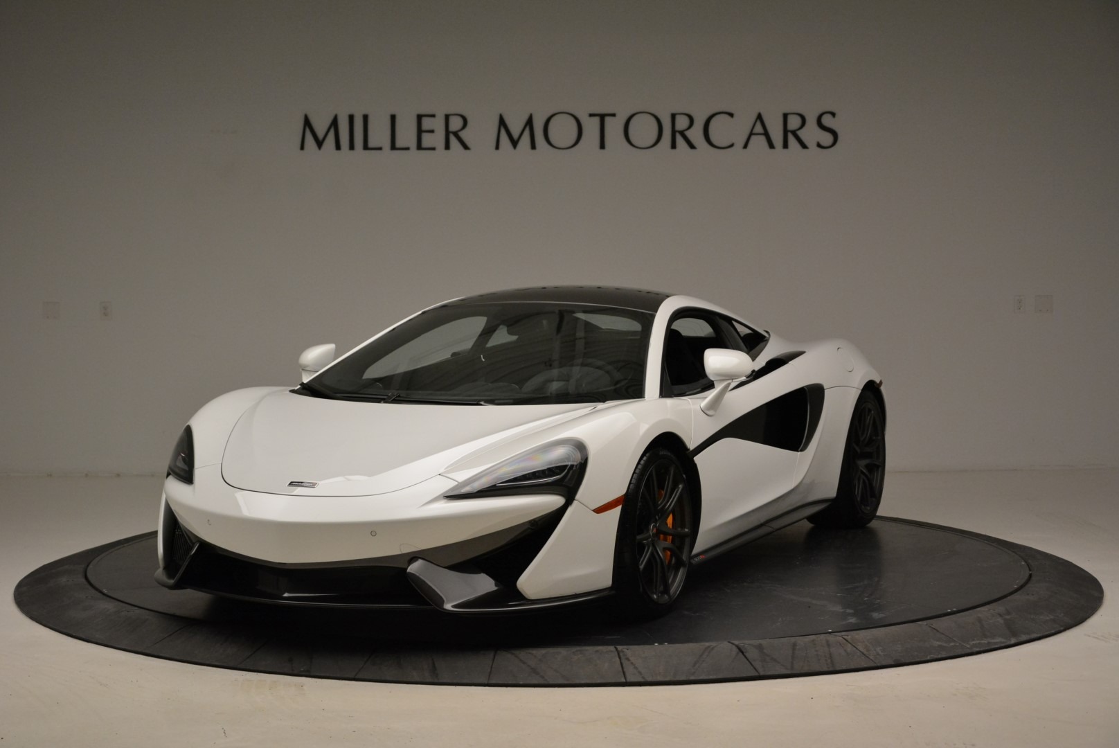 Used 2017 McLaren 570S for sale Sold at Aston Martin of Greenwich in Greenwich CT 06830 1