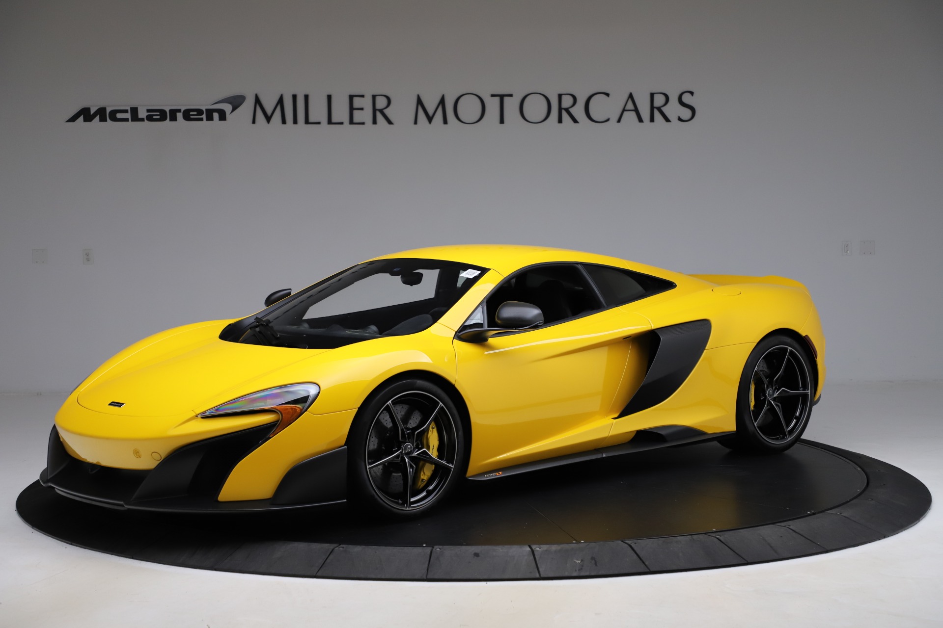 Used 2016 McLaren 675LT for sale Sold at Aston Martin of Greenwich in Greenwich CT 06830 1