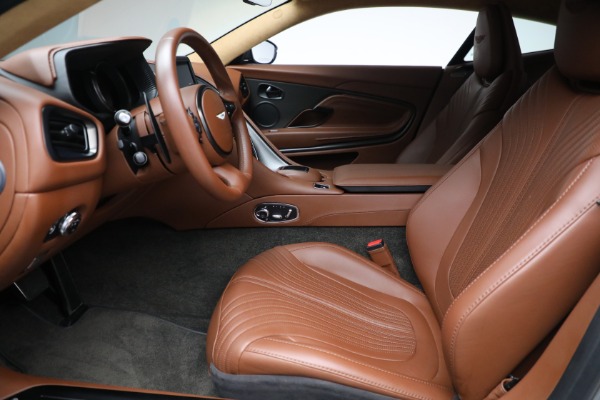 Used 2018 Aston Martin DB11 V12 for sale $127,900 at Aston Martin of Greenwich in Greenwich CT 06830 14