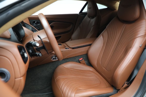 Used 2018 Aston Martin DB11 V12 for sale $127,900 at Aston Martin of Greenwich in Greenwich CT 06830 15