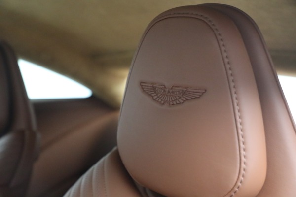 Used 2018 Aston Martin DB11 V12 for sale $127,900 at Aston Martin of Greenwich in Greenwich CT 06830 16