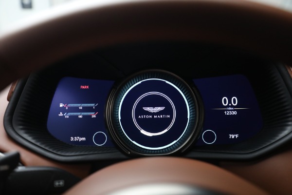 Used 2018 Aston Martin DB11 V12 for sale $127,900 at Aston Martin of Greenwich in Greenwich CT 06830 17