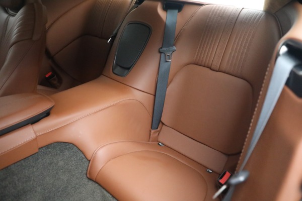 Used 2018 Aston Martin DB11 V12 for sale $127,900 at Aston Martin of Greenwich in Greenwich CT 06830 22