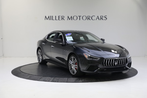 Used 2018 Maserati Ghibli SQ4 GranSport for sale Sold at Aston Martin of Greenwich in Greenwich CT 06830 15