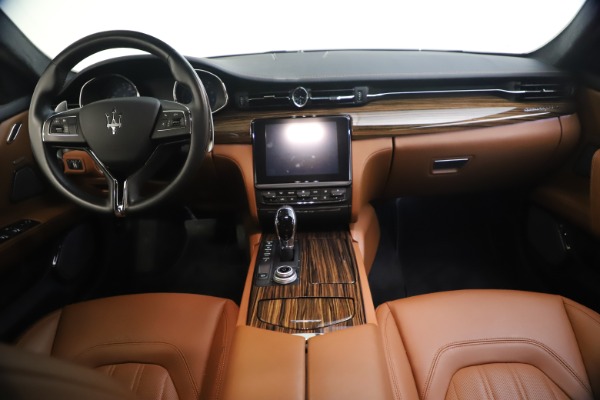 Used 2018 Maserati Quattroporte S Q4 GranLusso for sale Sold at Aston Martin of Greenwich in Greenwich CT 06830 27