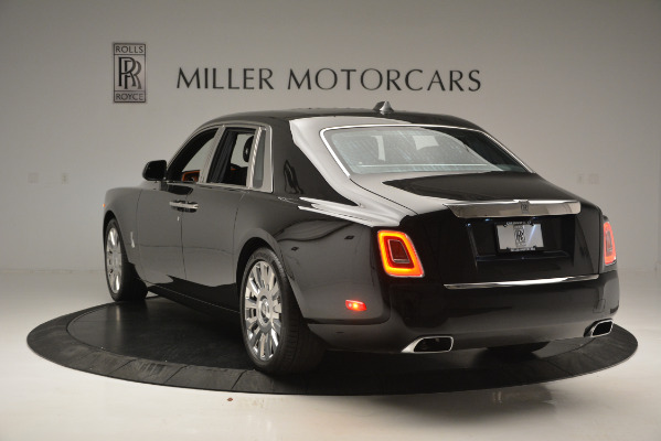 Used 2018 Rolls-Royce Phantom for sale Sold at Aston Martin of Greenwich in Greenwich CT 06830 5