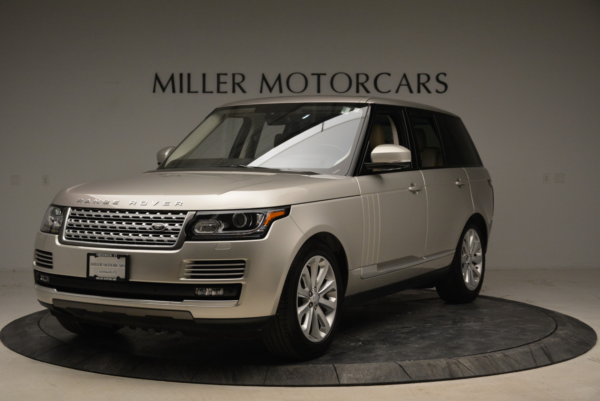 Used 2016 Land Rover Range Rover HSE for sale Sold at Aston Martin of Greenwich in Greenwich CT 06830 1