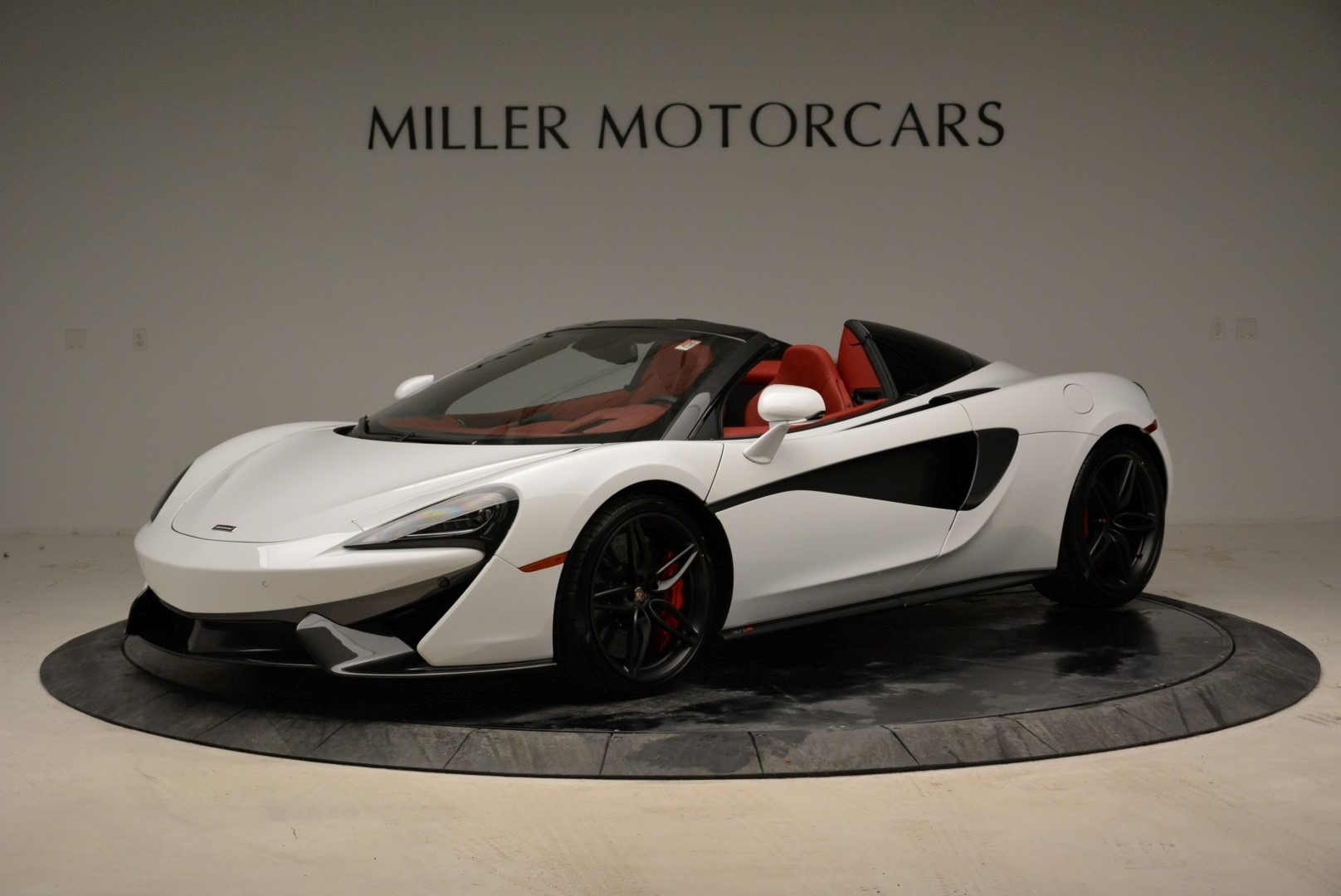 Used 2018 McLaren 570S Spider for sale Sold at Aston Martin of Greenwich in Greenwich CT 06830 1