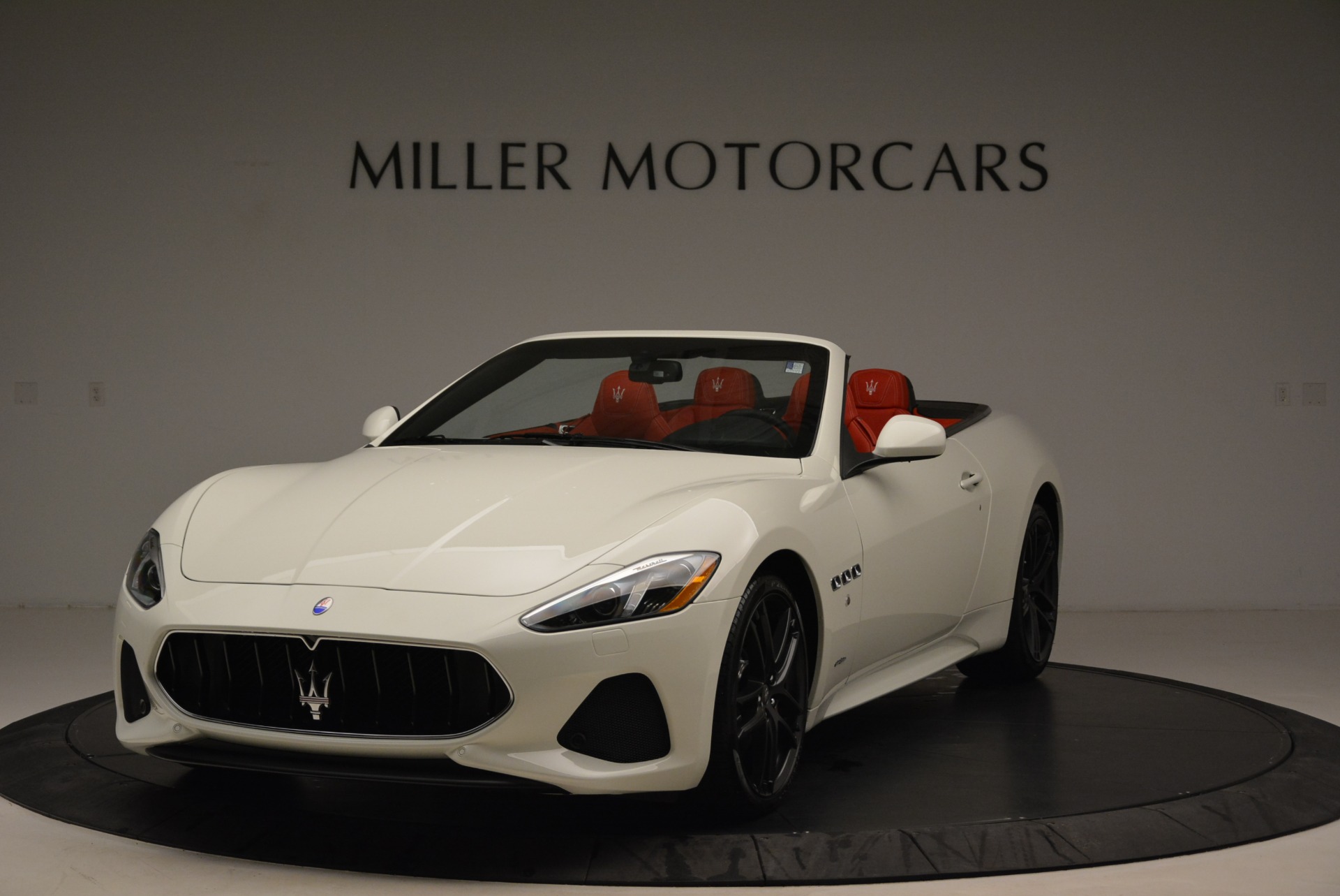 New 2018 Maserati GranTurismo Sport Convertible for sale Sold at Aston Martin of Greenwich in Greenwich CT 06830 1