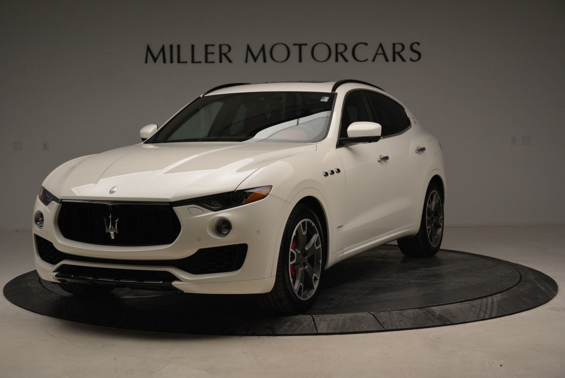 New 2018 Maserati Levante S Q4 Gransport for sale Sold at Aston Martin of Greenwich in Greenwich CT 06830 1