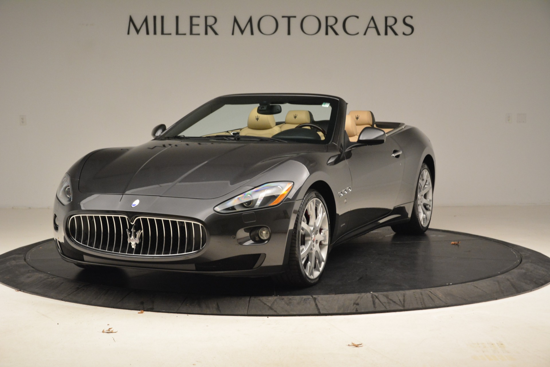 Used 2013 Maserati GranTurismo Convertible for sale Sold at Aston Martin of Greenwich in Greenwich CT 06830 1