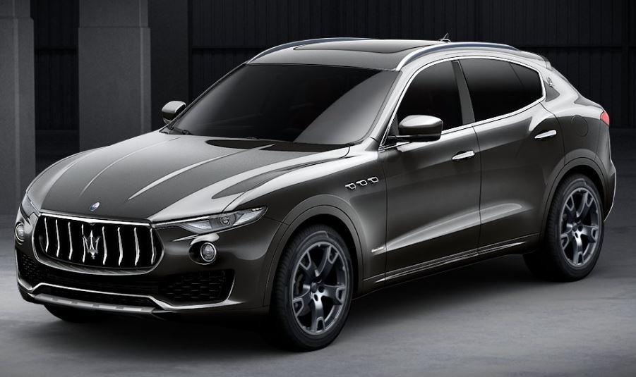 New 2018 Maserati Levante Q4 GranLusso for sale Sold at Aston Martin of Greenwich in Greenwich CT 06830 1