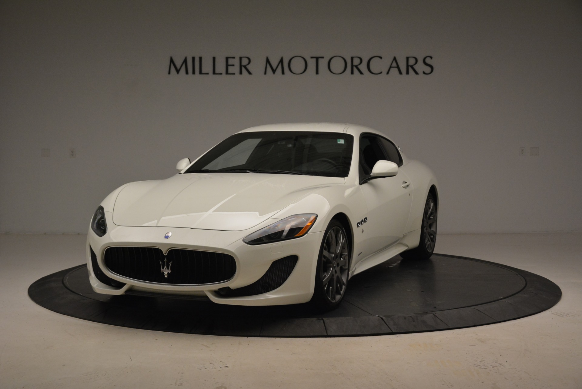 Used 2016 Maserati GranTurismo Sport for sale Sold at Aston Martin of Greenwich in Greenwich CT 06830 1