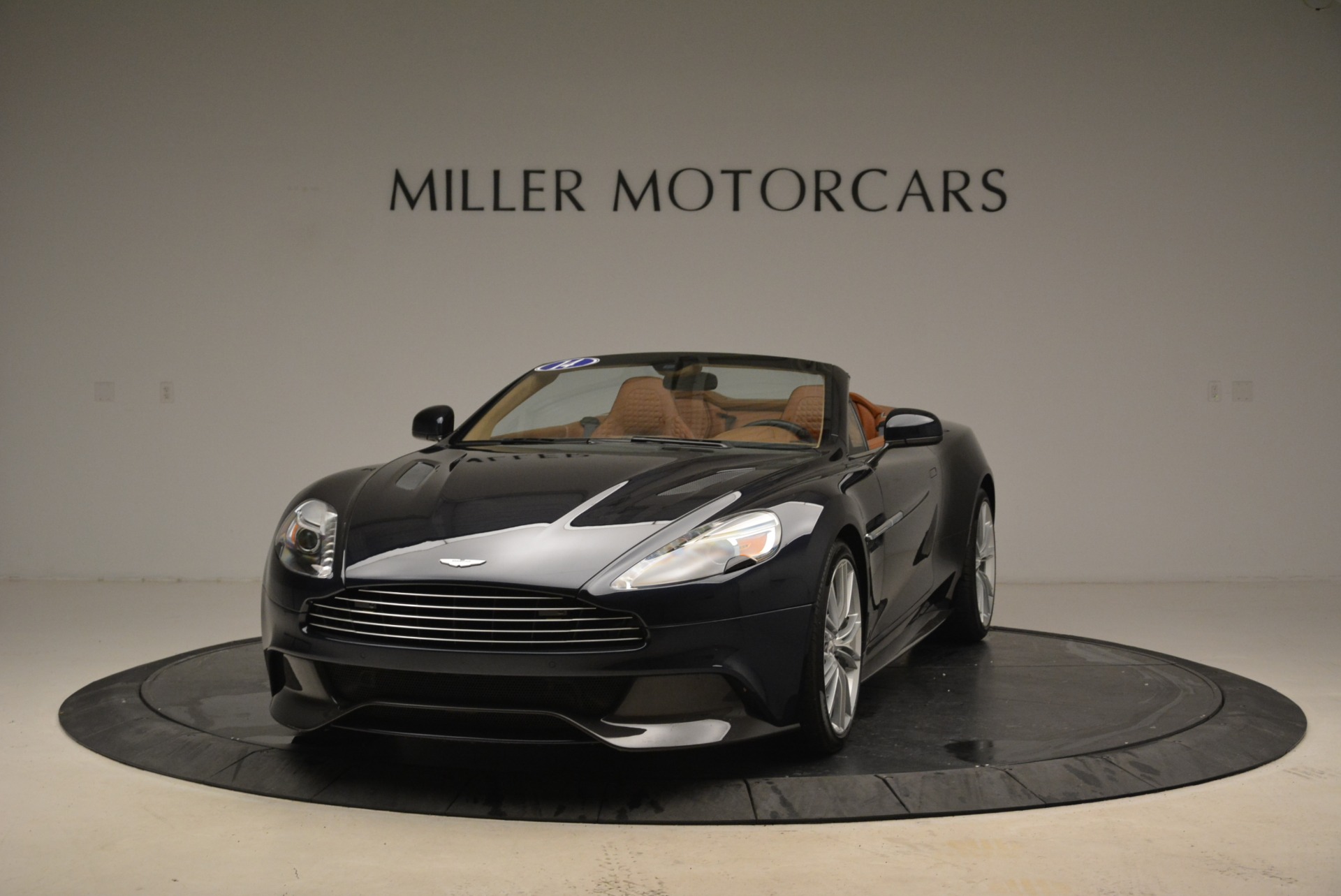 Used 2014 Aston Martin Vanquish Volante for sale Sold at Aston Martin of Greenwich in Greenwich CT 06830 1