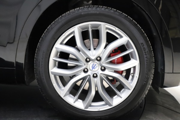 Used 2018 Maserati Levante Q4 GranSport for sale $53,900 at Aston Martin of Greenwich in Greenwich CT 06830 14