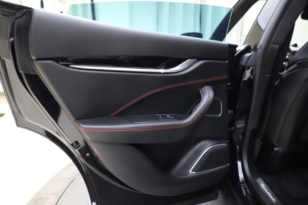 Used 2018 Maserati Levante Q4 GranSport for sale $53,900 at Aston Martin of Greenwich in Greenwich CT 06830 24