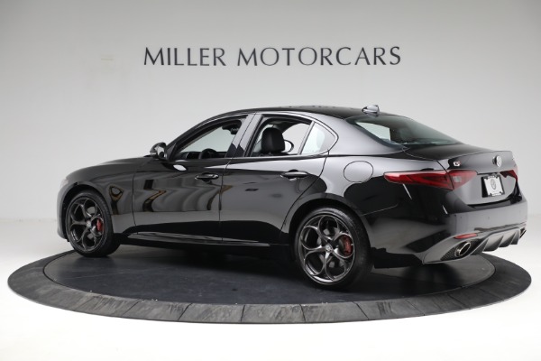 Used 2018 Alfa Romeo Giulia Ti Sport Q4 for sale Sold at Aston Martin of Greenwich in Greenwich CT 06830 4