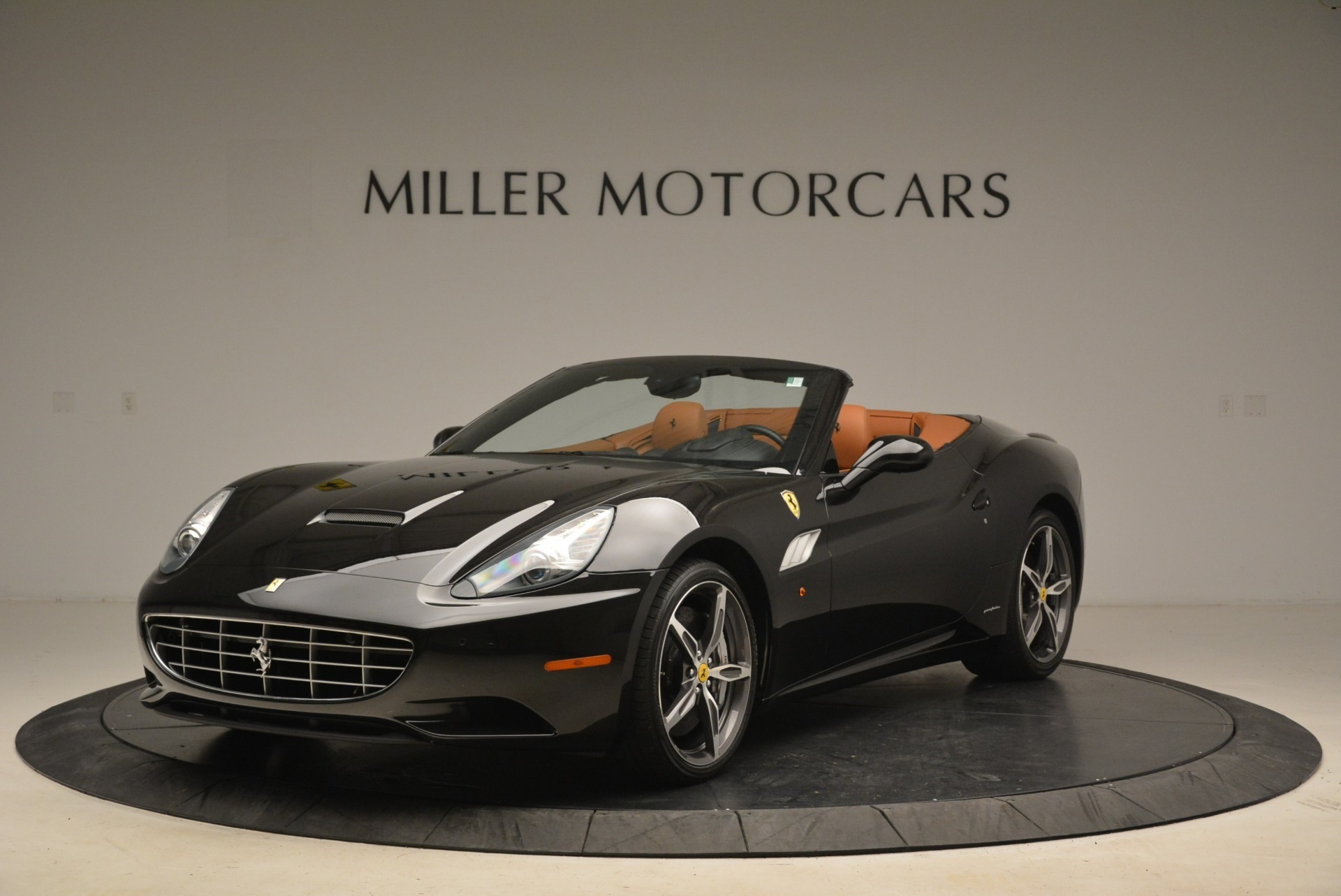 Used 2014 Ferrari California 30 for sale Sold at Aston Martin of Greenwich in Greenwich CT 06830 1