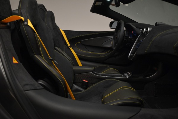 New 2018 McLaren 570S Spider for sale Sold at Aston Martin of Greenwich in Greenwich CT 06830 27