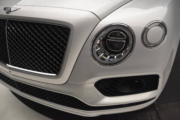 New 2019 Bentley Bentayga V8 for sale Sold at Aston Martin of Greenwich in Greenwich CT 06830 14