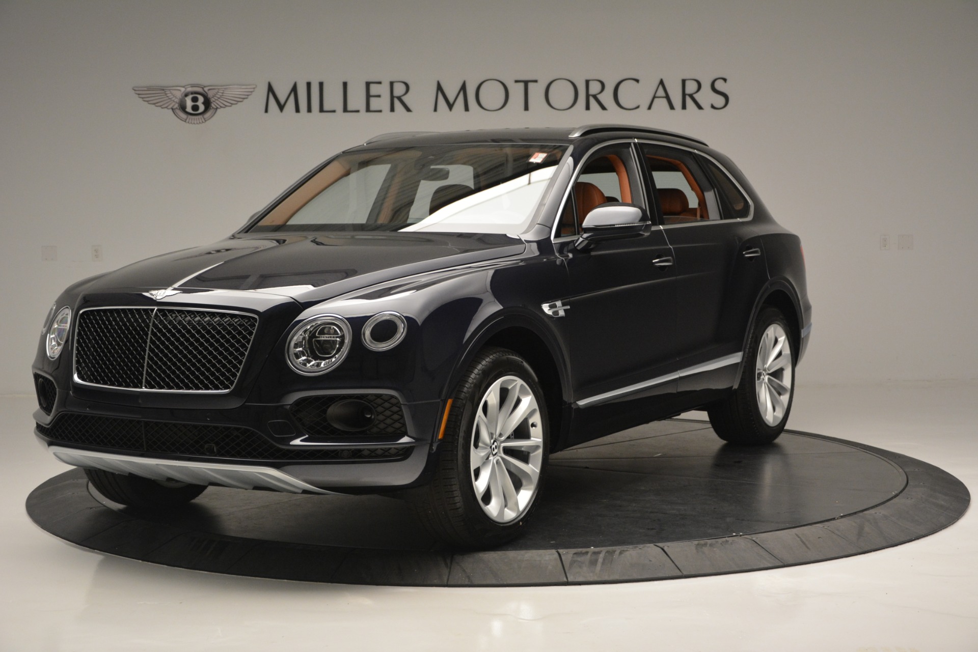 New 2019 Bentley Bentayga V8 for sale Sold at Aston Martin of Greenwich in Greenwich CT 06830 1