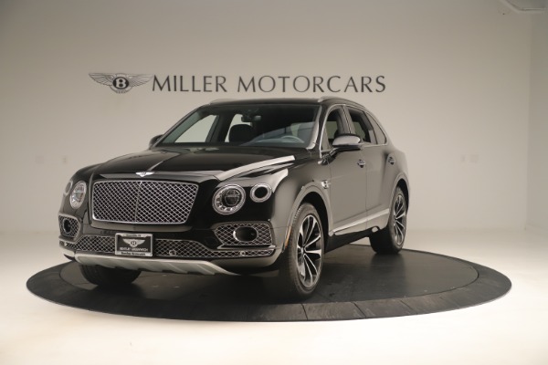 Used 2018 Bentley Bentayga W12 Signature for sale Sold at Aston Martin of Greenwich in Greenwich CT 06830 1