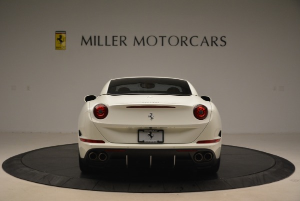 Used 2015 Ferrari California T for sale Sold at Aston Martin of Greenwich in Greenwich CT 06830 18