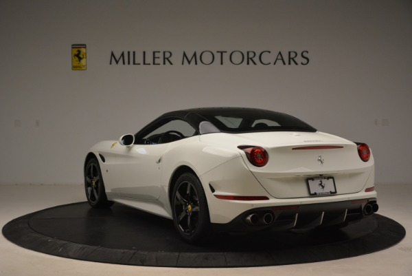 Used 2016 Ferrari California T for sale Sold at Aston Martin of Greenwich in Greenwich CT 06830 17