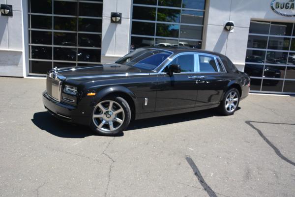 New 2016 Rolls-Royce Phantom for sale Sold at Aston Martin of Greenwich in Greenwich CT 06830 3