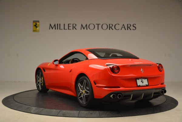 Used 2015 Ferrari California T for sale Sold at Aston Martin of Greenwich in Greenwich CT 06830 17