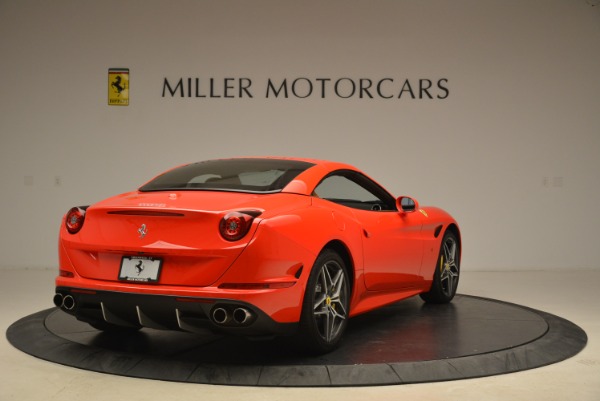 Used 2015 Ferrari California T for sale Sold at Aston Martin of Greenwich in Greenwich CT 06830 19