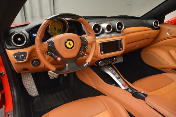 Used 2015 Ferrari California T for sale Sold at Aston Martin of Greenwich in Greenwich CT 06830 25