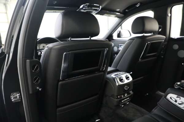 Used 2016 Rolls-Royce Ghost Series II for sale $169,900 at Aston Martin of Greenwich in Greenwich CT 06830 19