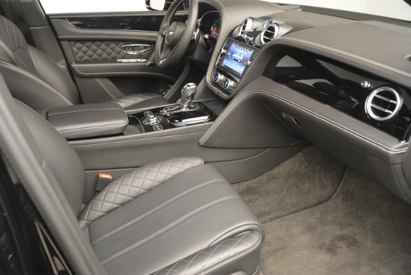 Used 2017 Bentley Bentayga W12 for sale Sold at Aston Martin of Greenwich in Greenwich CT 06830 19