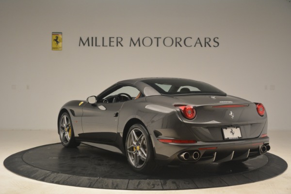 Used 2015 Ferrari California T for sale Sold at Aston Martin of Greenwich in Greenwich CT 06830 17