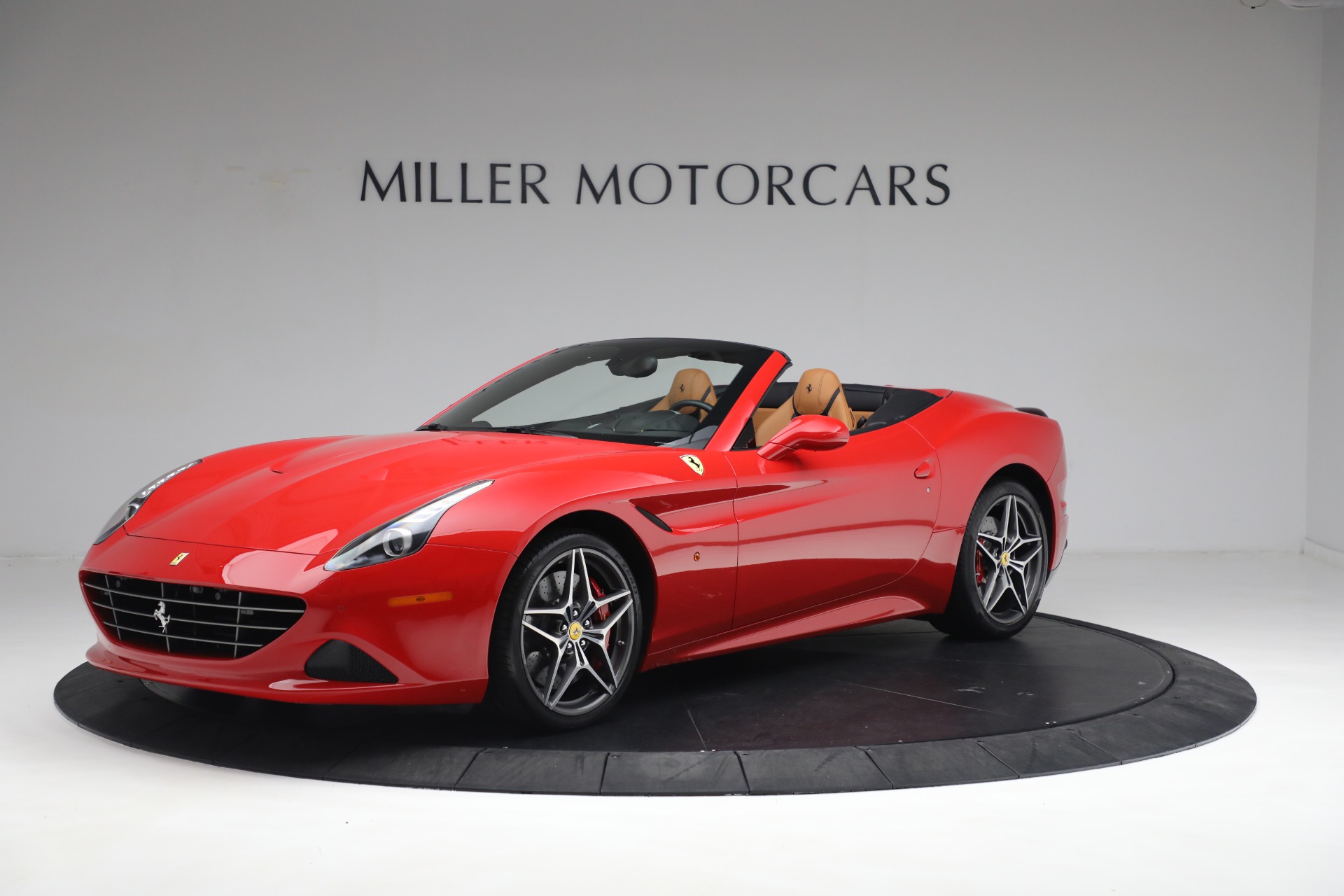 Used 2016 Ferrari California T Handling Speciale for sale Sold at Aston Martin of Greenwich in Greenwich CT 06830 1