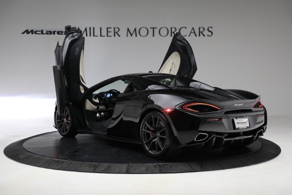 New 2018 McLaren 570S Spider for sale Sold at Aston Martin of Greenwich in Greenwich CT 06830 24