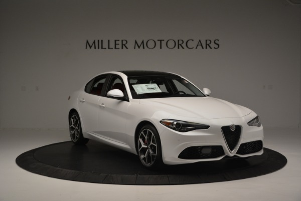 New 2018 Alfa Romeo Giulia Ti Sport Q4 for sale Sold at Aston Martin of Greenwich in Greenwich CT 06830 11