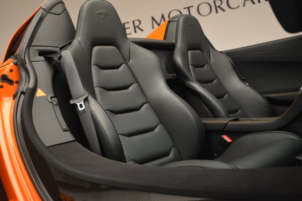 Used 2015 McLaren 650S Spider for sale Sold at Aston Martin of Greenwich in Greenwich CT 06830 27