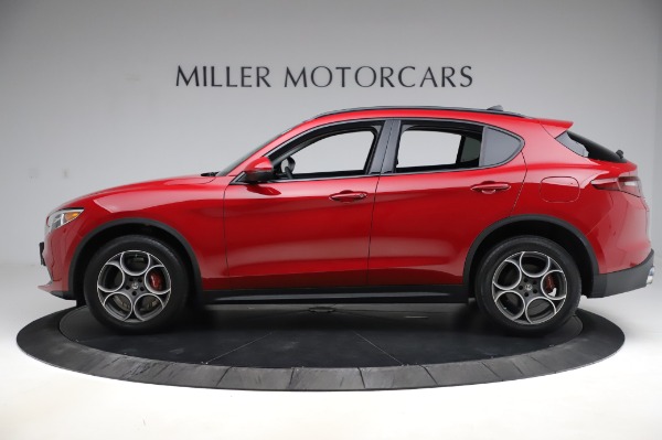 Used 2018 Alfa Romeo Stelvio Sport Q4 for sale Sold at Aston Martin of Greenwich in Greenwich CT 06830 3