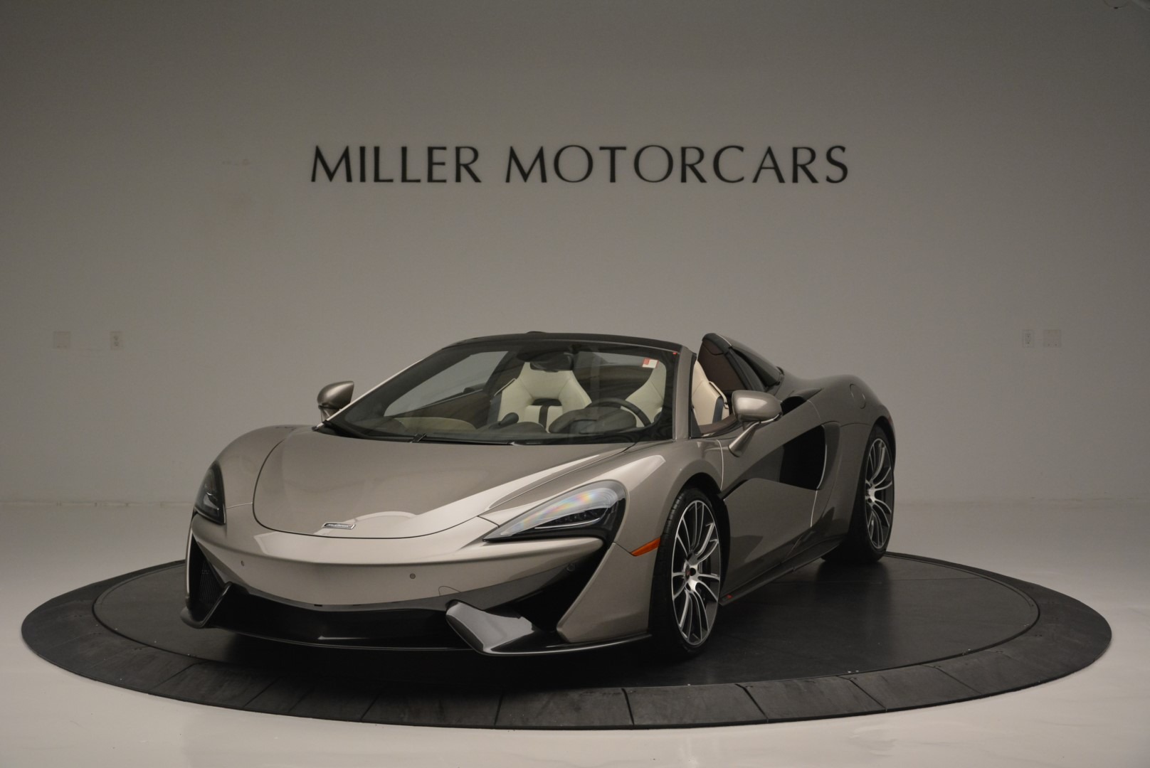 New 2018 McLaren 570S Spider for sale Sold at Aston Martin of Greenwich in Greenwich CT 06830 1