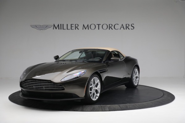 Used 2019 Aston Martin DB11 Volante for sale Sold at Aston Martin of Greenwich in Greenwich CT 06830 13